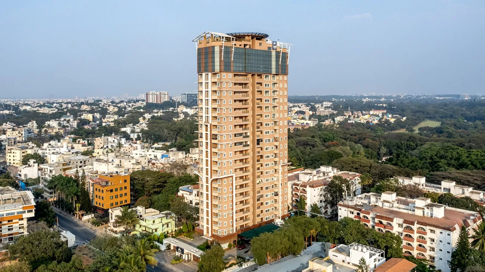 Standalone Residences vs. Apartments in Bengaluru: A Comprehensive Comparison